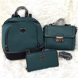 Jessica Moore | Teal Pebbled Faux Leather Bag Set
